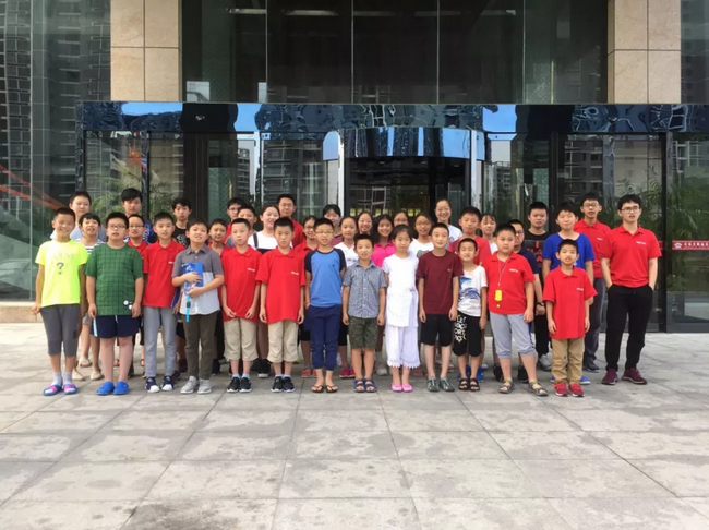 实现新加坡政府中小学梦的最后一道助力，就在AEIS暑期冲刺集训营！